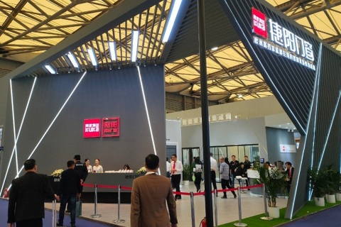 中国(上海)国际门窗幕墙展览会FBC展会现场图片