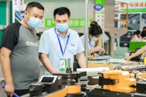 中国(广东)国际家具机械及材料展展会现场图片