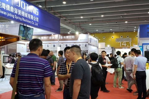 广州国际管材展览会展会现场图片