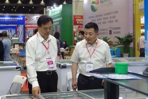 郑州旅游民宿及露营装备展展会现场图片