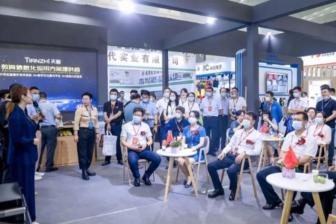 西安西北教育装备展览会展会现场图片