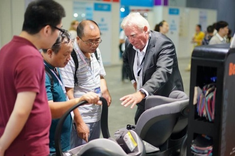 上海玩具展览会展会现场图片