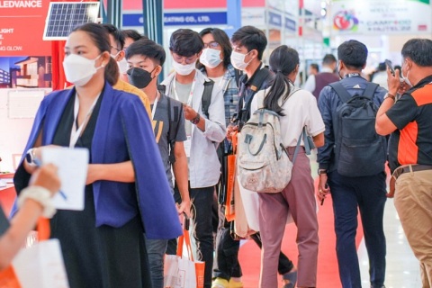 柬埔寨玻璃工业展览会展会现场图片
