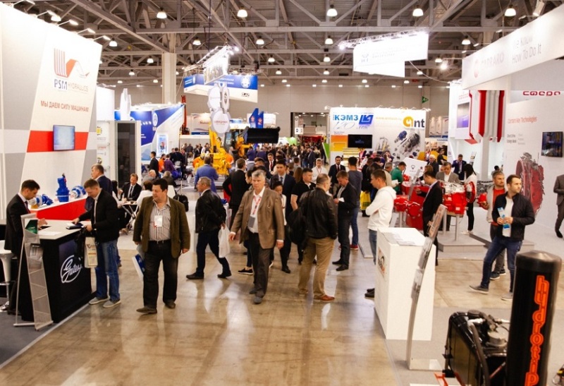 俄罗斯莫斯科工程机械宝马展览会