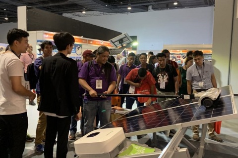 菲律宾马尼拉太阳能光伏展览会展会现场图片