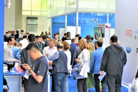 乌兹别克斯坦医疗器械展览会展会现场图片