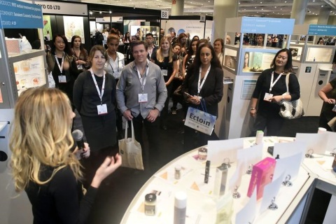 法国巴黎美妆展展会现场图片