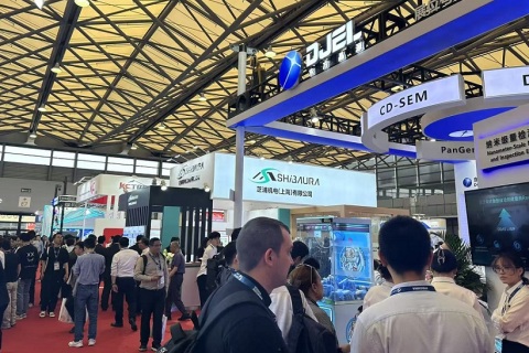 上海国际平板显示设备及技术展览会展会现场图片