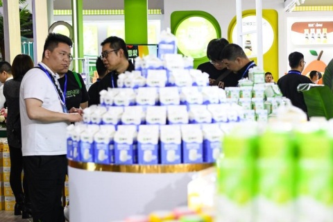 全国糖酒商品交易会-成都糖酒会展会现场图片