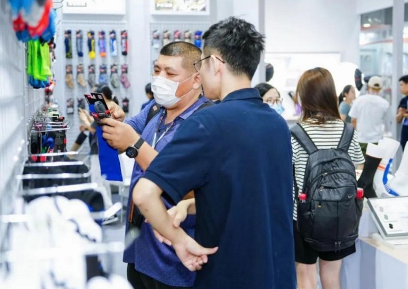 海宁国际时尚精品袜子展-海宁袜交会
