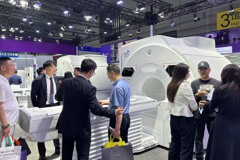 中国(上海)国际医疗器械设计与制造展览会展会现场图片
