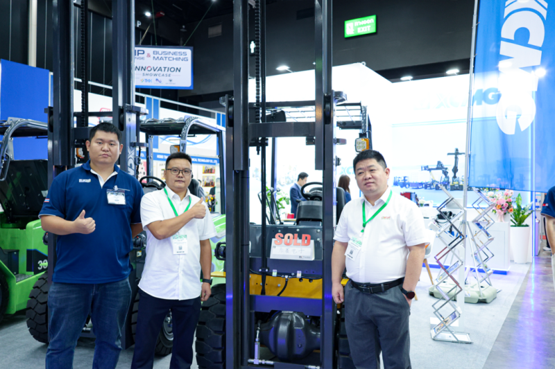 “ 绿动 ” 泰国!徐工新能源叉车登陆TILOG LOGISTIX 2025|赋能低碳物流