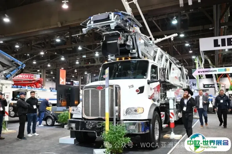 Show Floor.jpg