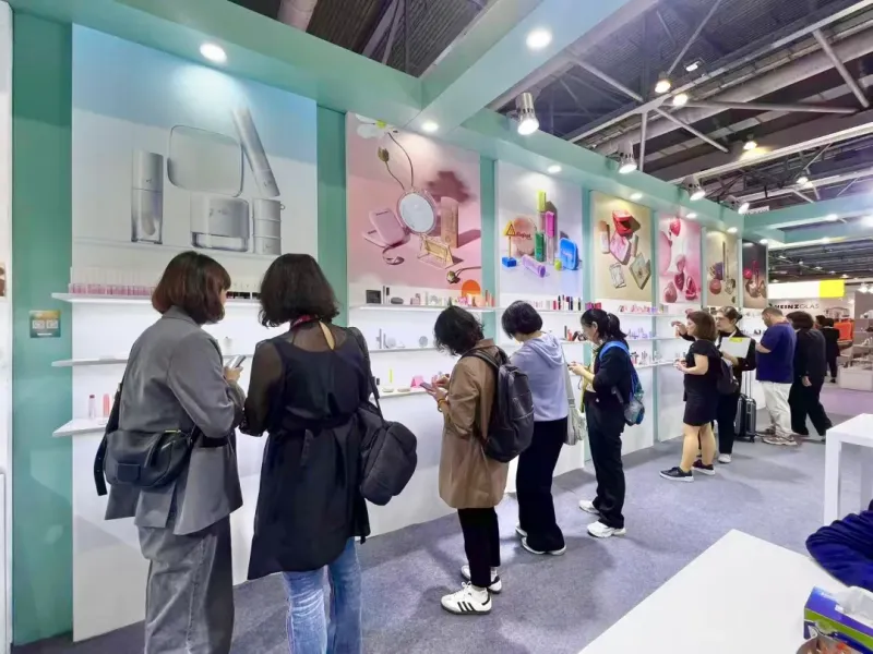 2025亚太区美容展盛大启幕:益发塑胶开展首日人气超燃!