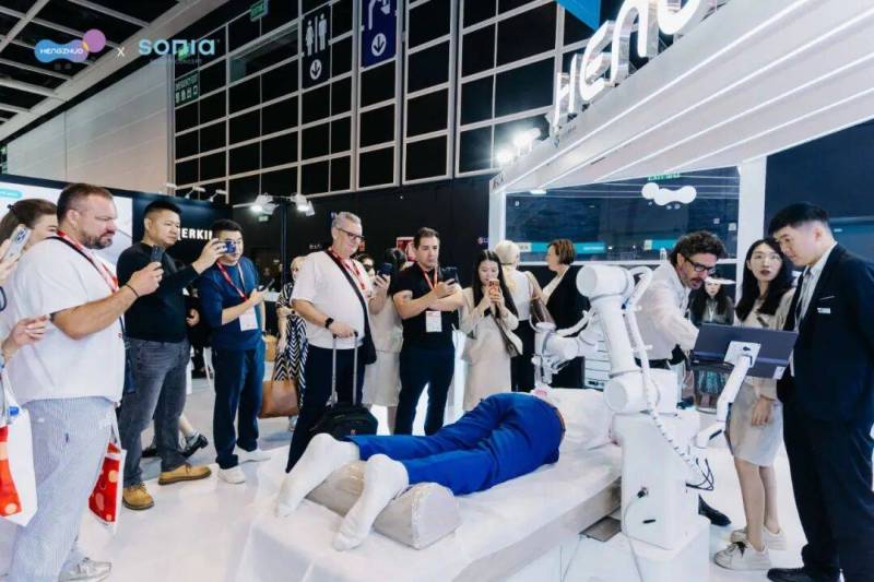 恒卓Hengzhuo参加2025年中国香港第28届亚太区美容展盛况