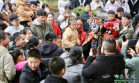 蕲春打造李时珍“金字招牌”，稳固群众致富“黄金产业”