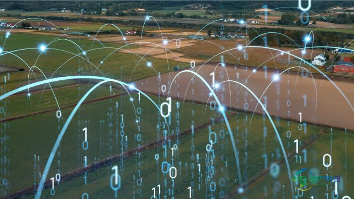 AQD-agriculture-and-technology-concept-agritech-digital-transformation-700X394