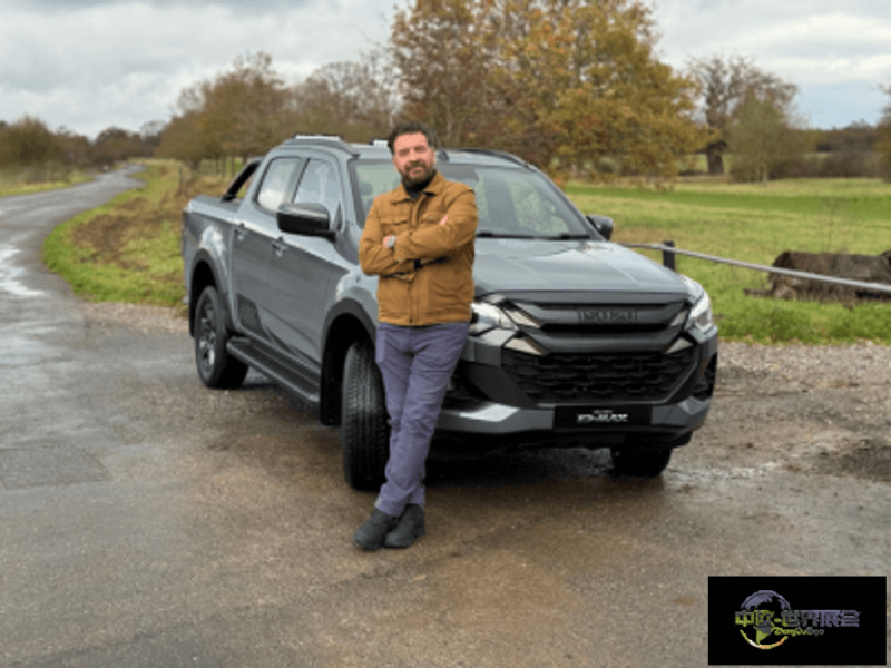 2026年英国伯明翰国际商用车及配件展览会:Isuzu迎新大使Nick Knowles