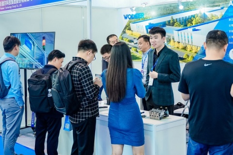 上海国际汽车底盘系统技术展览会展会现场图片