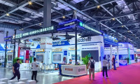 即构科技在高博会上展示AI智能体，助力高校教育革新