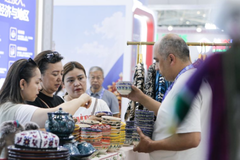 中国—亚欧博览会展会现场图片
