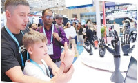 中国经济韧性源自何处？四位国内外经济学家深入剖析