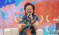 郑锦杭带着新作《不虚此生》亮相全国图书交易博览会