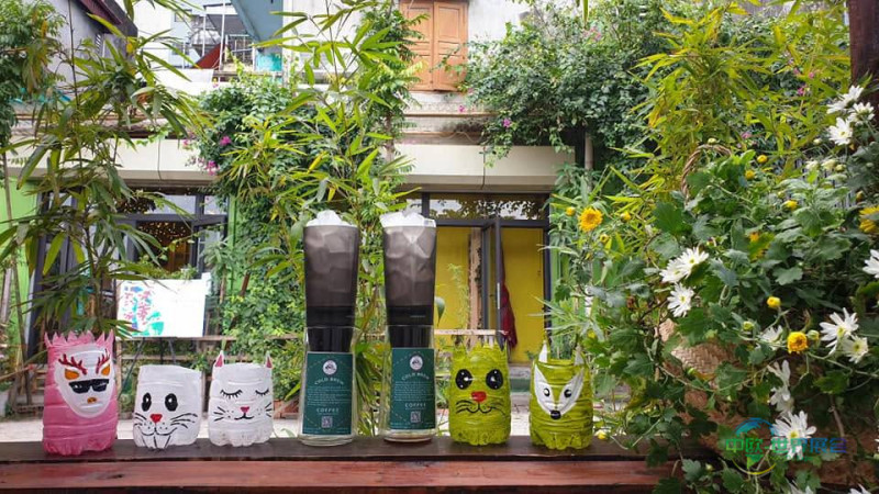 越南胡志明市咖啡茶烘焙展｜下龙“Cà Phê Ngày Khác”：小巷中的精品咖啡角落