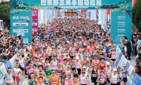 2026巴东野三关半程马拉松激情开跑