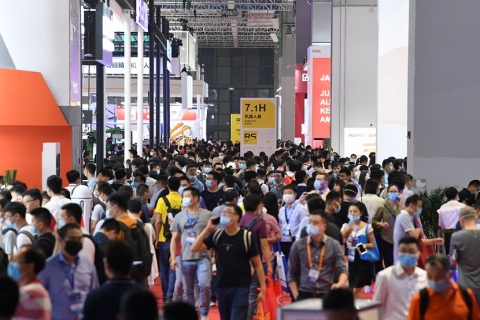 上海工博会绿色低碳展展会现场图片